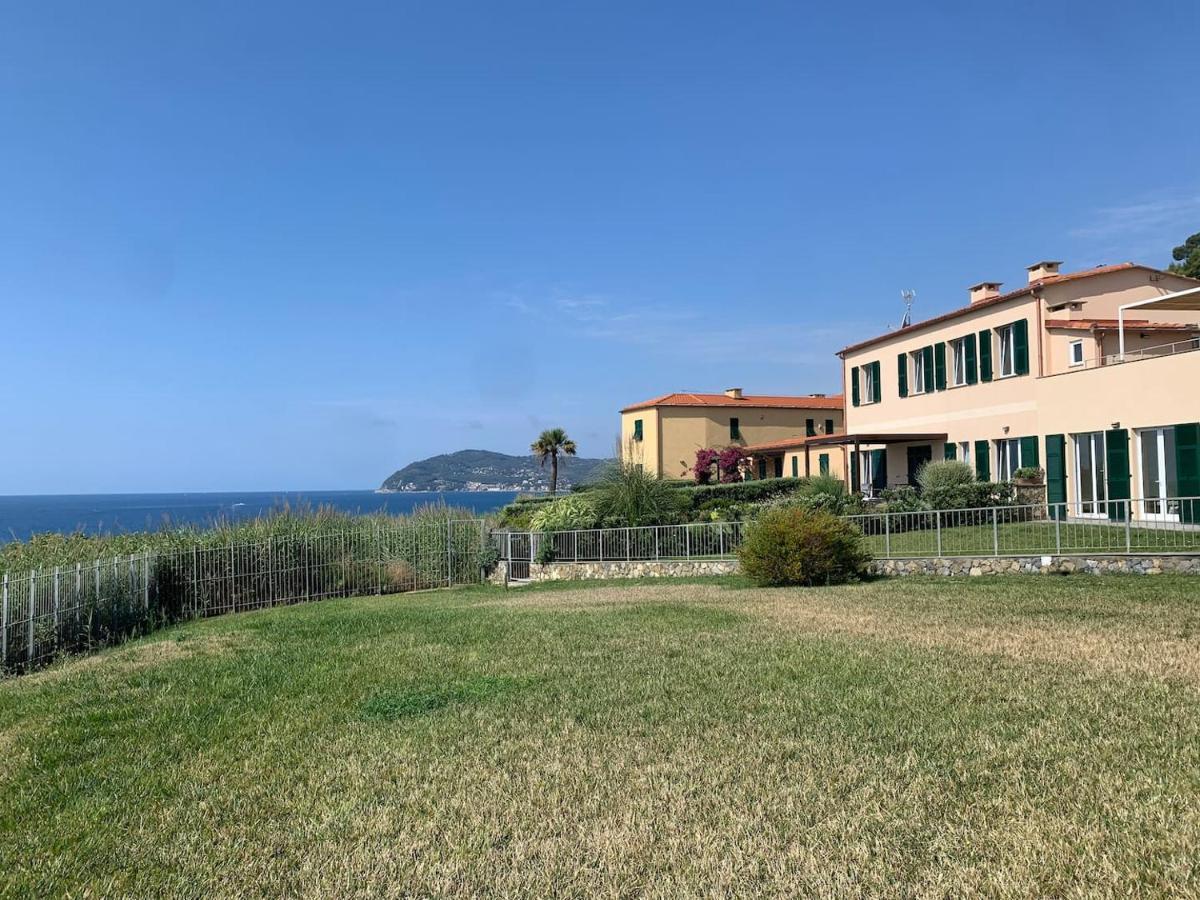 Incanto Sul Mare Con Enorme Terrazza E Piscina Cervo Exteriör bild