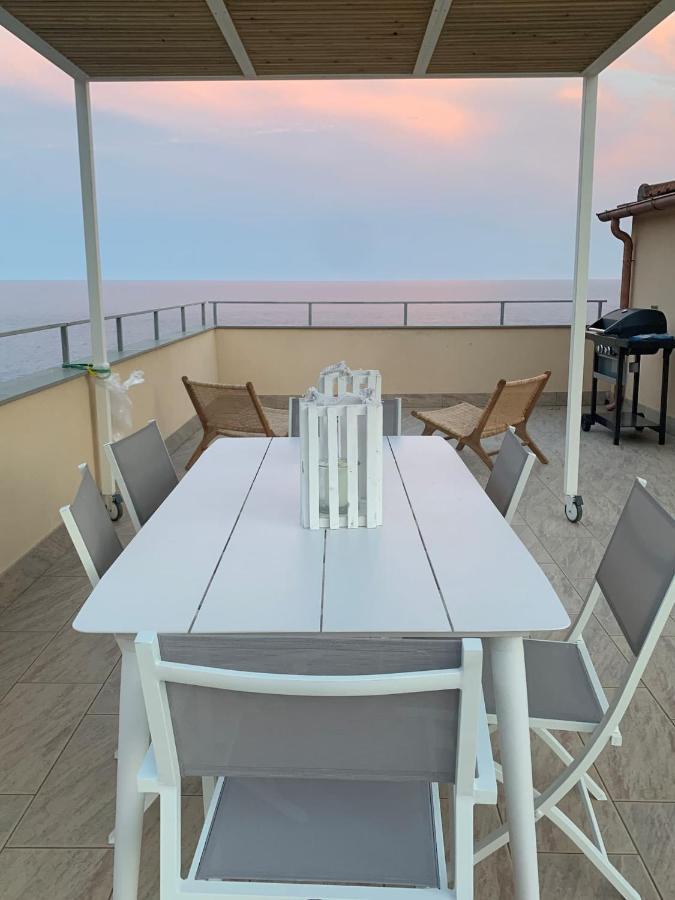 Incanto Sul Mare Con Enorme Terrazza E Piscina Cervo Exteriör bild