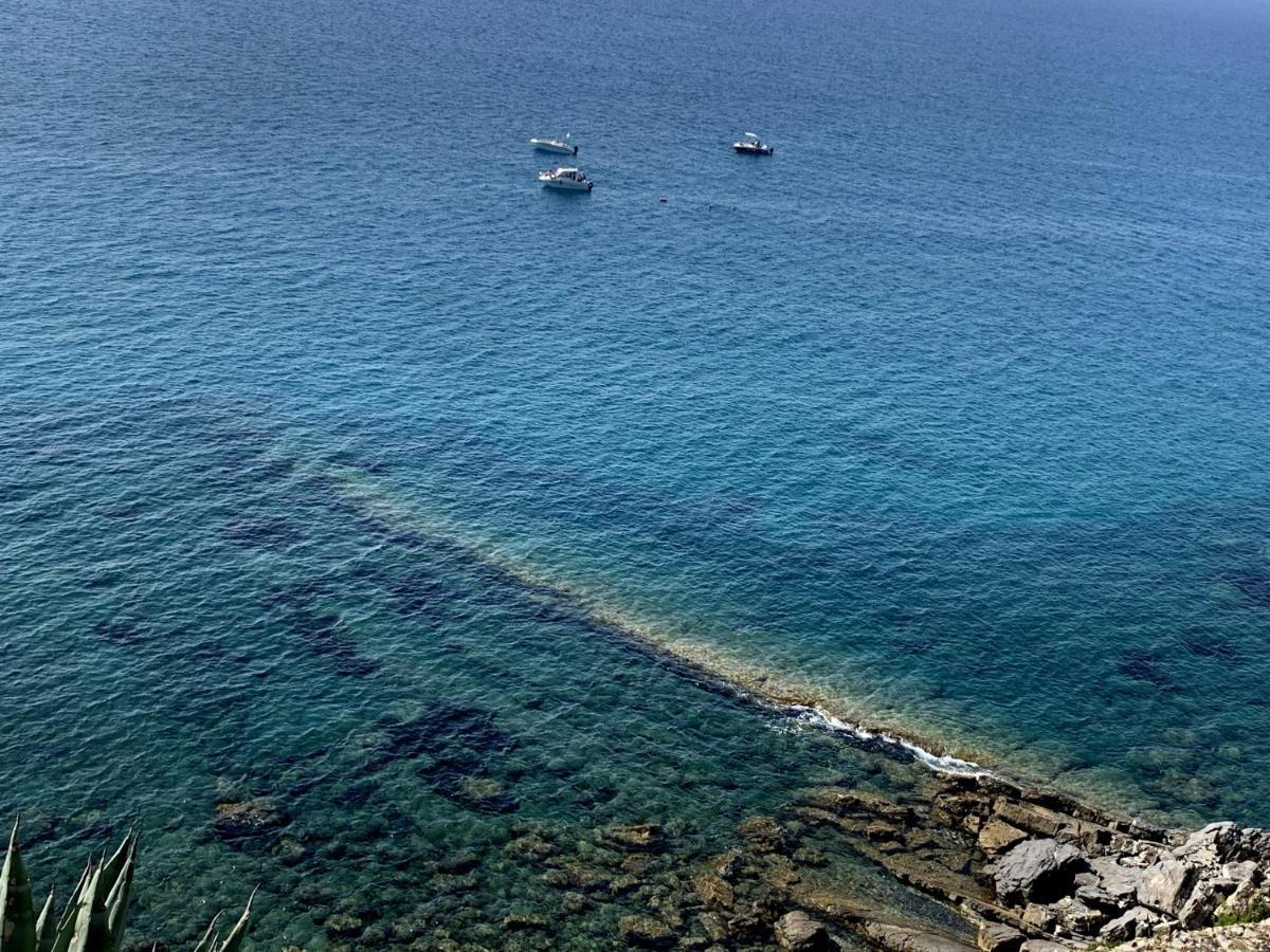 Incanto Sul Mare Con Enorme Terrazza E Piscina Cervo Exteriör bild